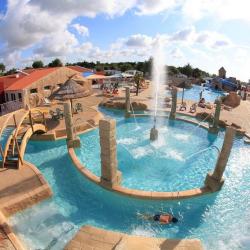 parce aquatique camping bord de mer